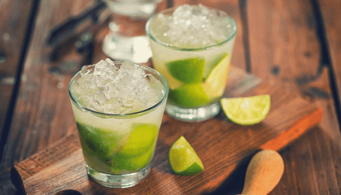 Caipirinha de Limão