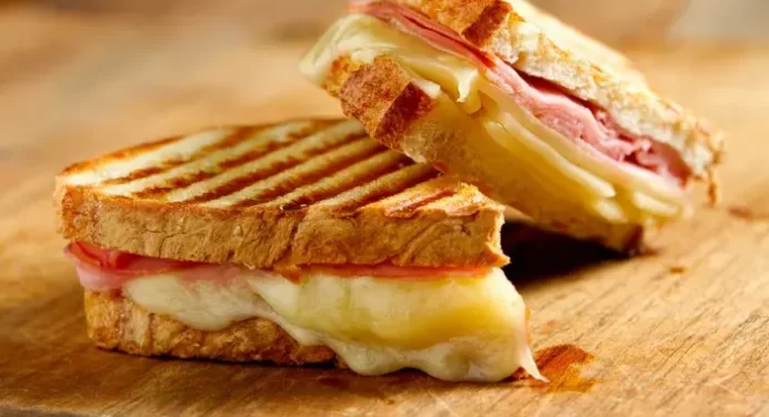 Misto Quente Perfeito no Lanche da Tarde ou Café da Manhã