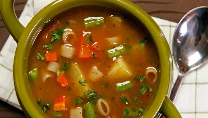 Sopa de Legumes Com Carne