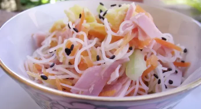 Salada de Bifum – Diferente e Deliciosa Provei e Adorei Venha Conferir