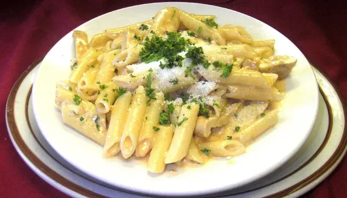 Penne à Parisiense