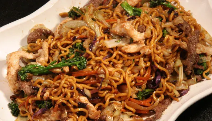 Yakisoba Misto