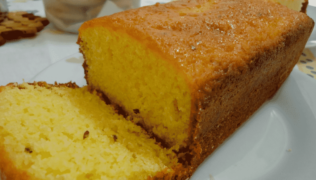 Bolo de Fubá com Erva Doce