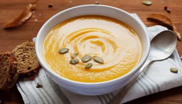 Sopa de Abóbora com Gengibre: Cremosa, Nutritiva e Cheia de Sabor - Blog Receitas e Dicas
